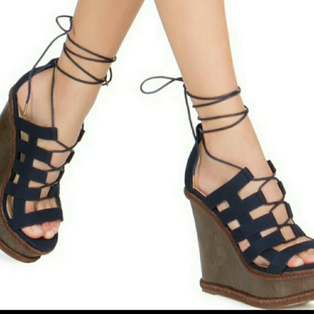 Navy wedges